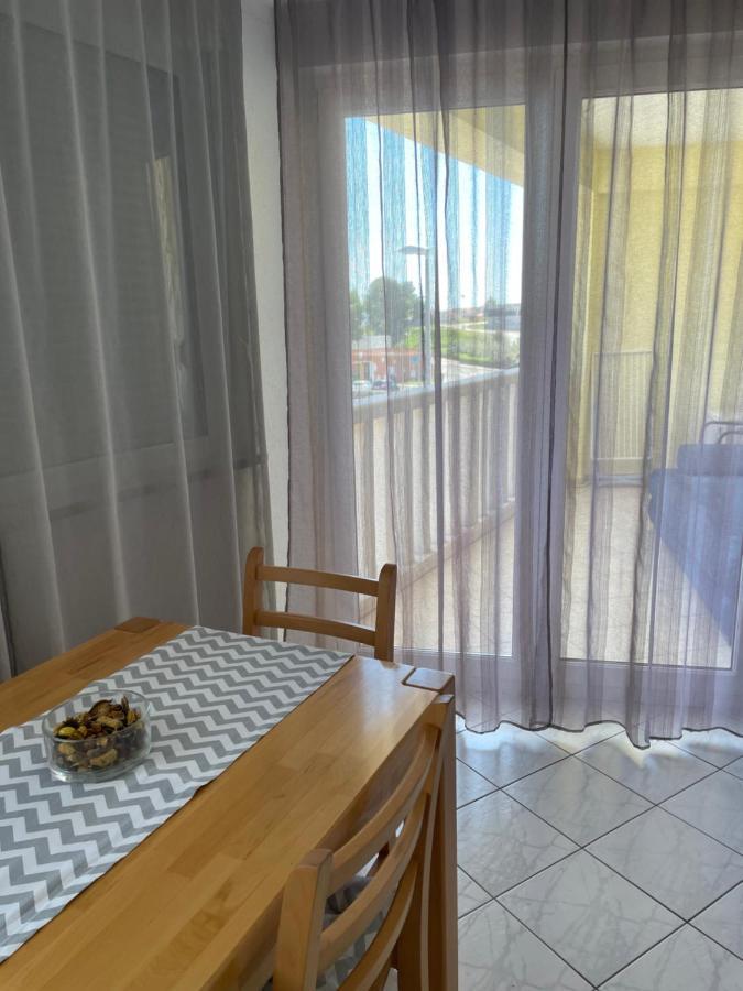 Apartments Vip Split Buitenkant foto