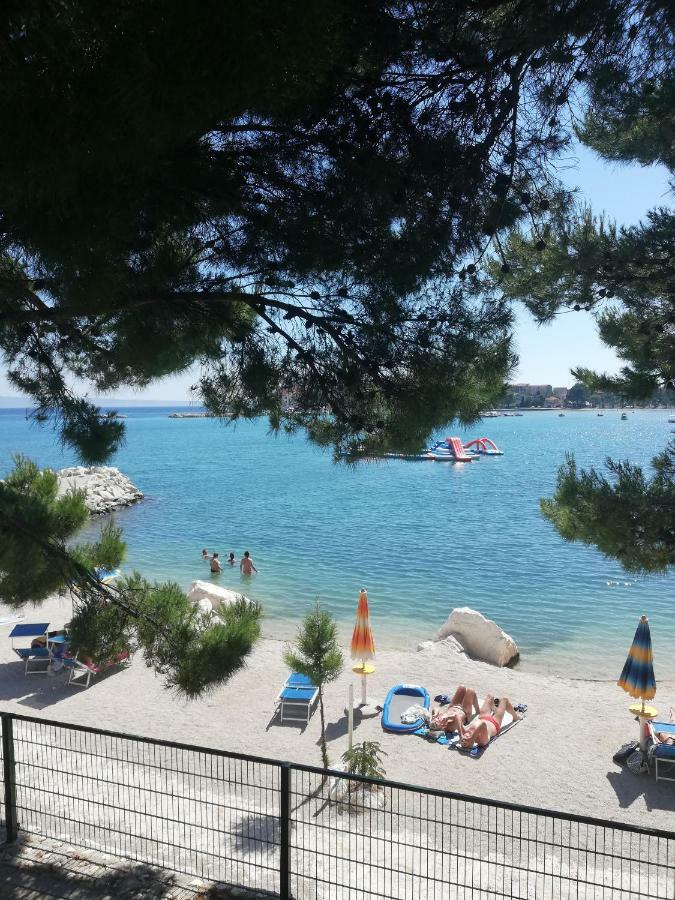 Apartments Vip Split Buitenkant foto